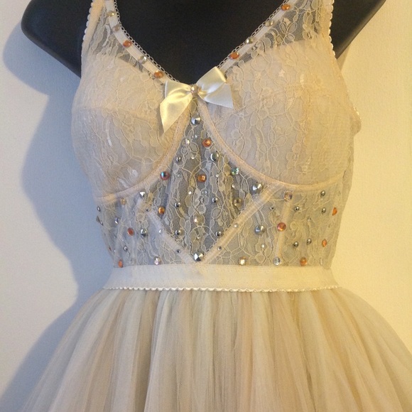 Bra corset tutu dress - Picture 2 of 8